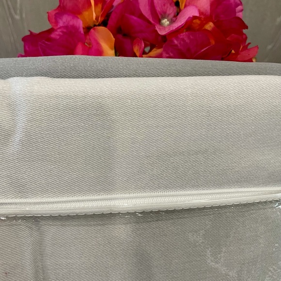 🆕Halston Ombré Grey Shower Curtain-NWT - Picture 9 of 11